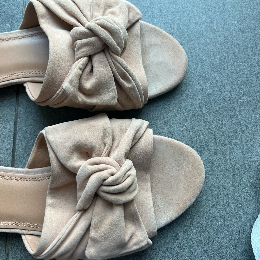 Tory Burch Annabelle Slides In Blush Color Size 9 - image 2